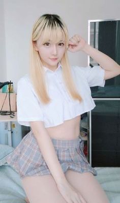 《美丽教师》在线观看
