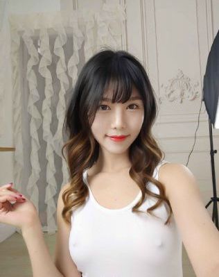 娇妻在黑人胯下哀求高潮