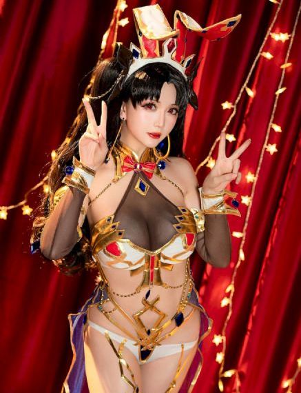 打屁股+女仆+开挡内裤
