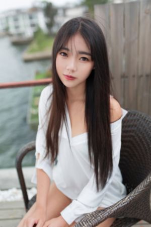 女按摩师3