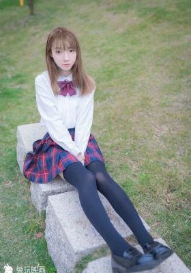 漂亮的女邻居3