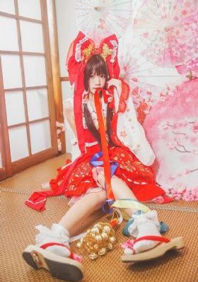 《艳美》动漫在线观看