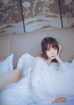 他和她的她